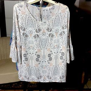 Violet + Claire XL top